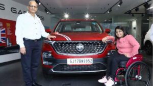 Read more about the article MG Motor gifts customized Hector SUV to paralympian Bhavina Patel