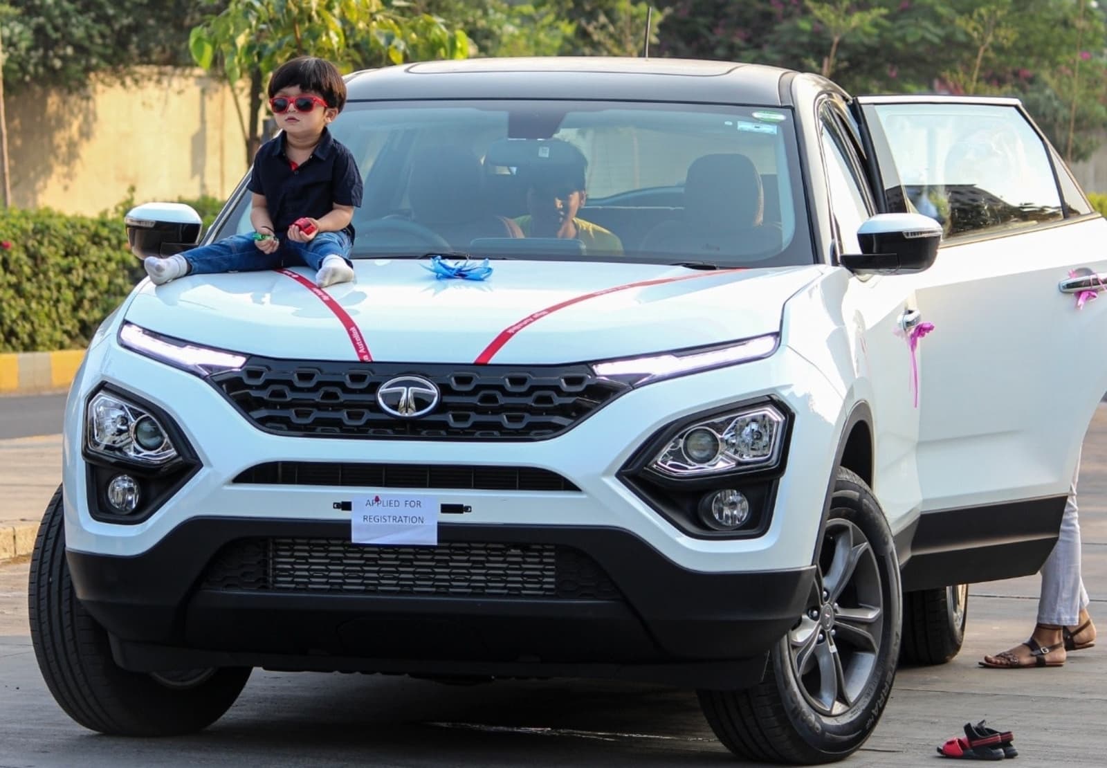 Read more about the article Top 10 Midsize SUVs In Feb 2022